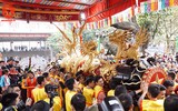 Tưng bừng trẩy hội rước pháo Đồng Kỵ - Bắc Ninh
